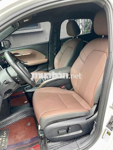 VinFast VF6 Plus 2025 Trắng 2 vạn km