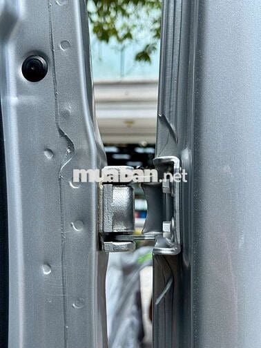 Ford Transit SVP 2019 Số sàn Bạc