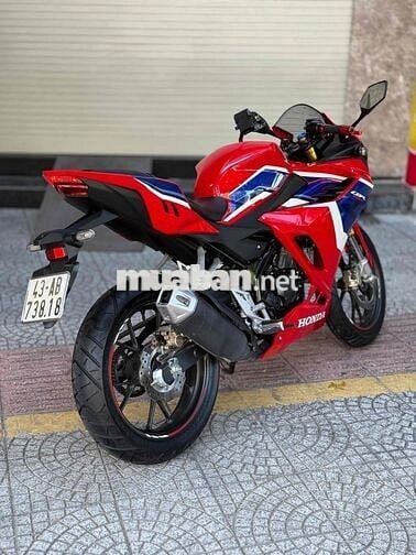 Honda CBR150R HCR 2.000km Siêu Lướt