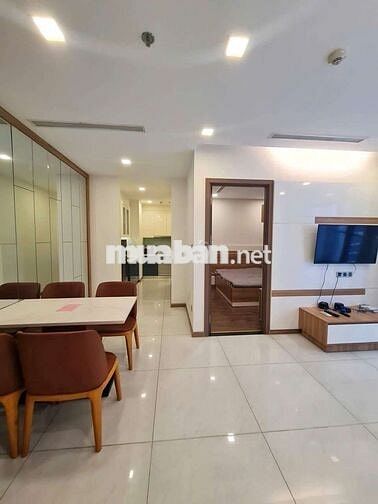 Cho thuê căn hộ 80m2, 2PN, 2WC, Park 4, Vinhomes Central Park