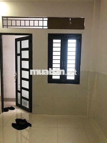 Mình có sẵn 1 phòng trống vòng xoay lăng cha cả hoàng văn thụ, chỉ dàn
