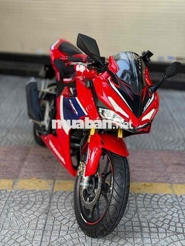 Honda CBR150R HCR 2.000km Siêu Lướt