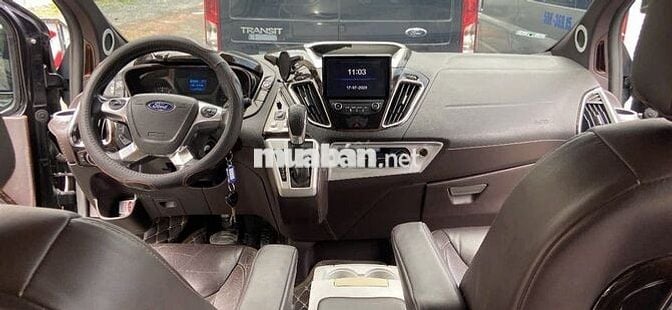 Ford Tourneo Titanium 2020 Đen - ghế masage