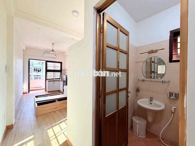 CHDV Mới 100% - Ban Công Cửa Sổ - Ngay CMT8 - Tô Hiến Thành