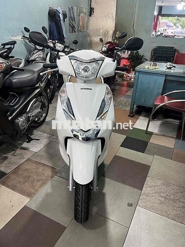 Honda Lead Trắng tuyết Xe tay ga