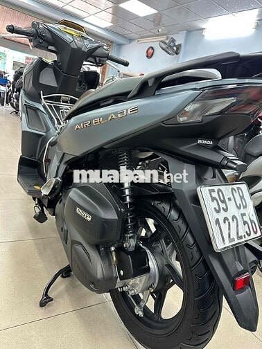 Honda Airblade 150cc Xám 11143 km 99% mới