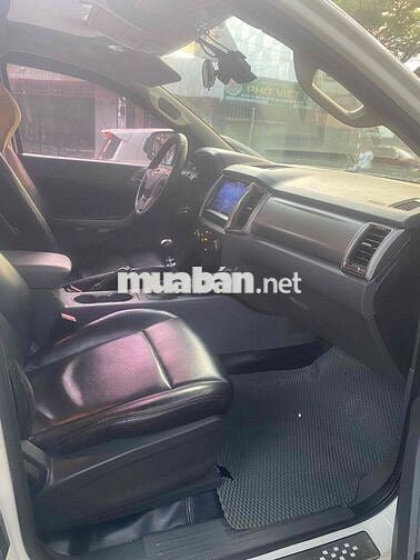 Ford Ranger XLT 2016 Số sàn Trắng