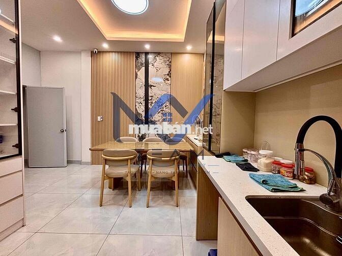 CHDV Mới 100% - Full Nội Thất Mới - Ngay Ba Tháng Hai - Lê Đại Hành