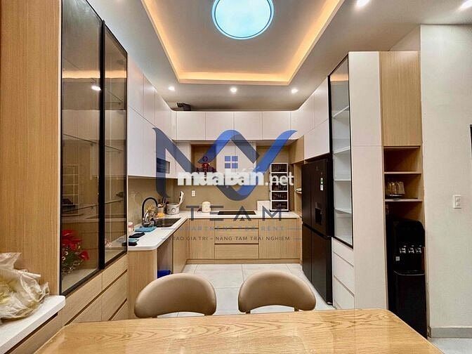 CHDV Mới 100% - Full Nội Thất Mới - Ngay Ba Tháng Hai - Lê Đại Hành