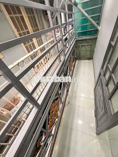 BÁN NHÀ MINI ĐẸP SHC KHU DÂN CƯ ĐƯỜNG HT43 P.HIỆP THÀNH Q.12-GIÁ 580TR