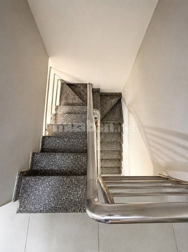 Chính chủ bán nhà Lê Hồng Phong Q.10 - nở hậu chỉ 4,7 tỷ