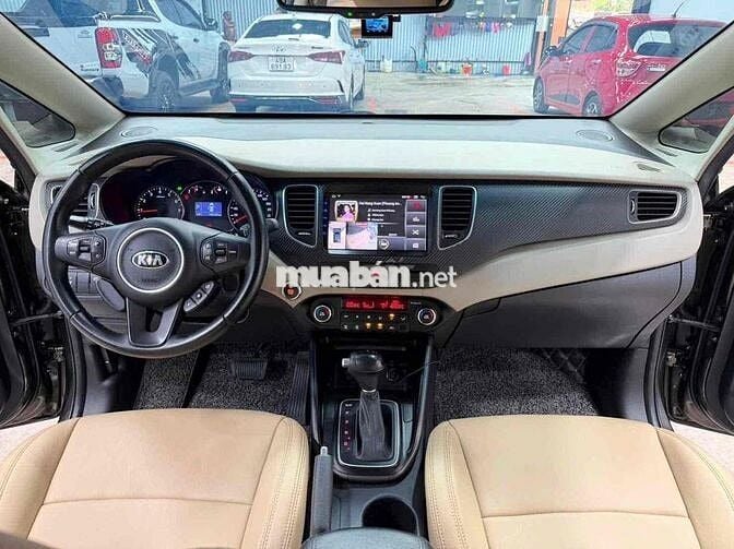 Kia Rondo 2016 Tự động Xăng