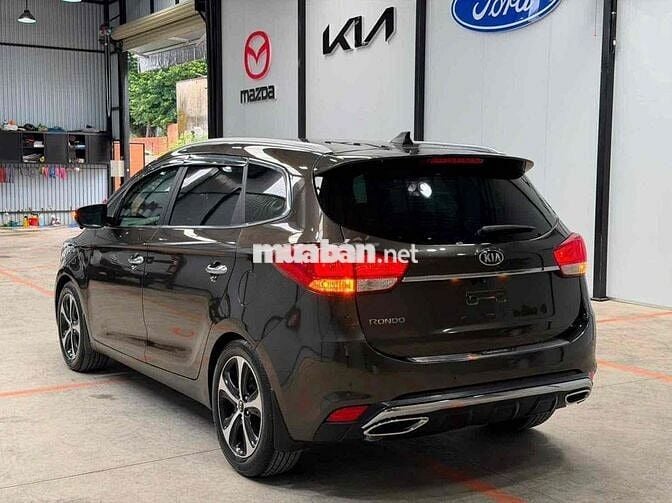 Kia Rondo 2016 Tự động Xăng