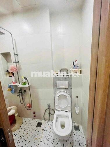 BÁN NHÀ HẼM XE HƠI NGUYỄN ĐÌNH CHIỄU Q3 DT 3.5 x 10 35m2 5 TẦNG 10.9 T