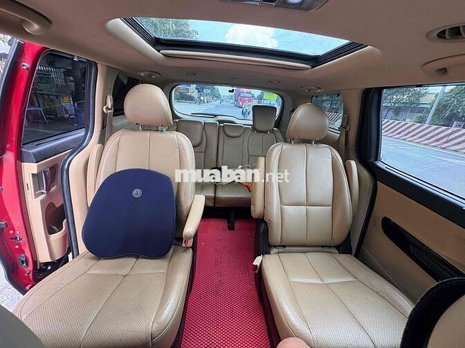Kia Carnival 2019 Đỏ 70.000 km