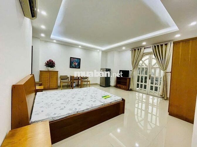 CHDV 7 Tầng Lê Văn Sỹ Q3 - 16 Phòng VIP Có Thang Máy, Thu Nhập 1.8 Tỷ.