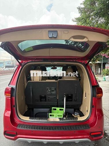 Kia Carnival 2019 Đỏ 70.000 km