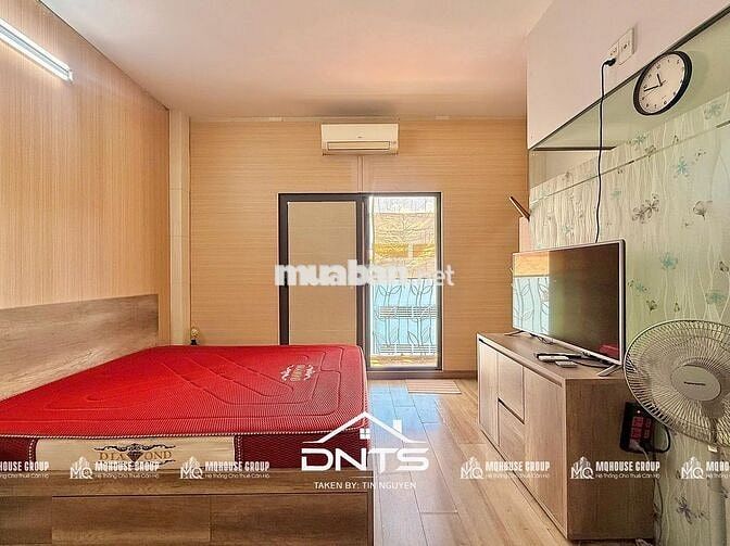 Phòng trọ đầy đủ nội thất ban công tách bếp gần Lim Tower, Lê Văn Tám