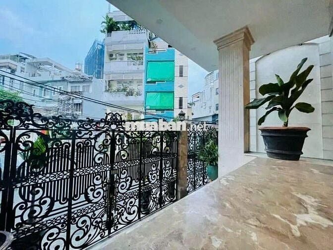 CHDV 7 Tầng Lê Văn Sỹ Q3 - 16 Phòng VIP Có Thang Máy, Thu Nhập 1.8 Tỷ.
