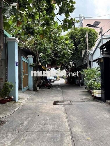Bán Nhà • Hẻm Xe Hơi Thông • 5 Tầng BTCT • 5 Phòng ngủ • tiện làm CHDV