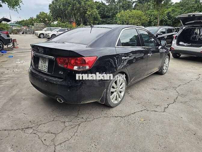 Kia Cerato 2011 1.6AT Đen Tự động