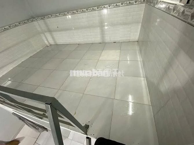 Nhà trọ Hẻm 4 Nguyễn Văn Linh giờ giấc tự do, không chung chủ