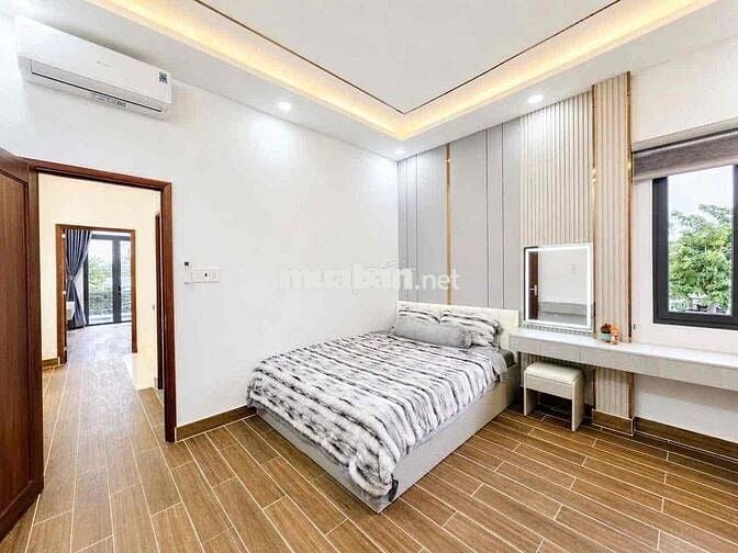 🔔🔔🔔nhà 1 lầu mặt tiền hẻm xe hơi full nội thất vị trí kinh doanh được🔔