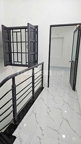 CĂN 1: BÁN NHÀ MT LẠC LONG QUÂN, P.10, Q.11, 7.5 TỶ.