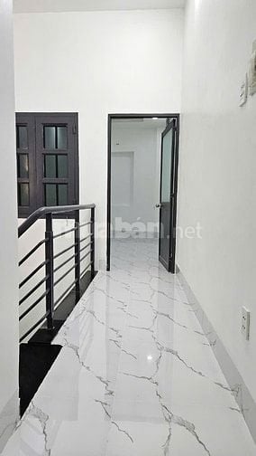 CĂN 1: BÁN NHÀ MT LẠC LONG QUÂN, P.10, Q.11, 7.5 TỶ.