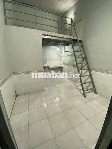 Nhà trọ Hẻm 4 Nguyễn Văn Linh giờ giấc tự do, không chung chủ