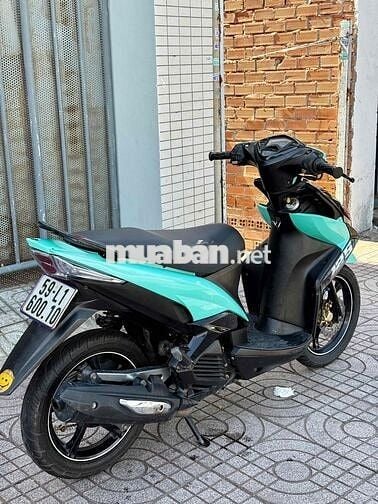 Yamaha Luvias 125 Xanh ngọc, Đen