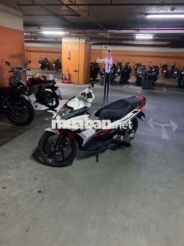 Yamaha Nouvo 6 Trắng đỏ