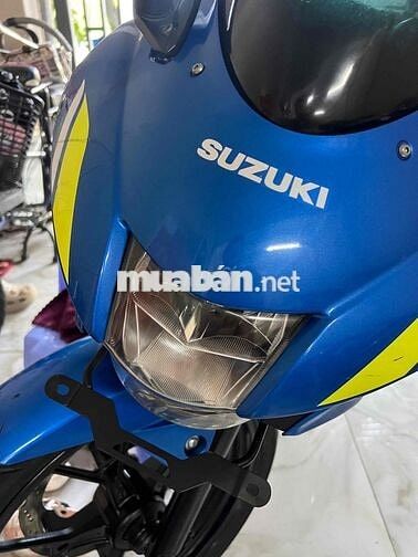 Suzuki GSX Xanh dương Indonesia