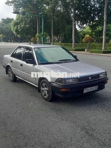 Gia Đình Muốn Bán Xe Toyota Corolla 1.4 Máy Nổ Êm