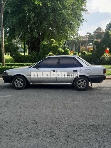 Gia Đình Muốn Bán Xe Toyota Corolla 1.4 Máy Nổ Êm