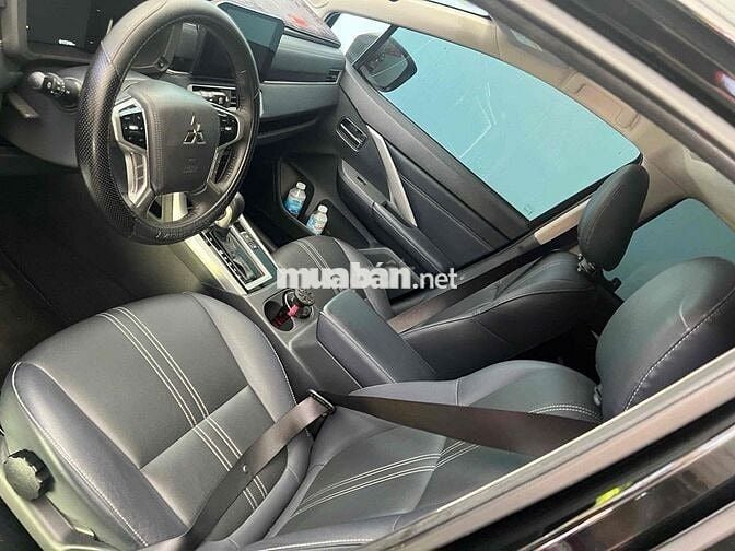 Mitsubishi Xpander Cross 2024 Đen 17.500km