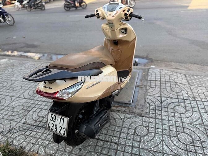 Honda Lead zin êm