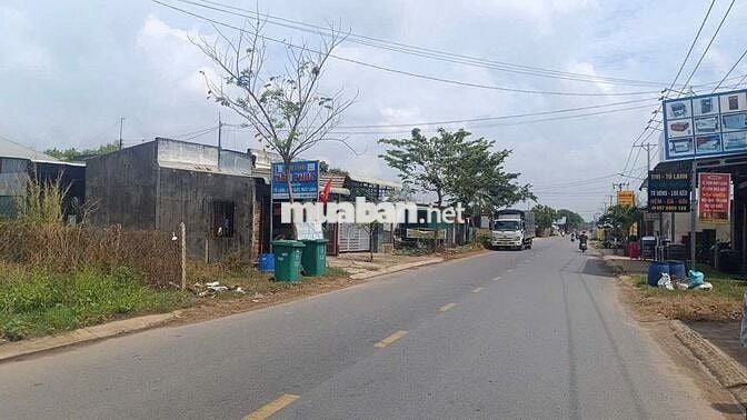 Bán đất 230m2 mặt tiền đường Liêu Bình Hương, Tân Thông Hội, 720 triệu