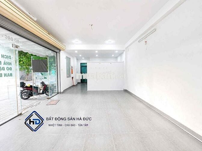 Văn phòng 60m góc 2 mặt tiền thoáng mát gần UBND Quận 12