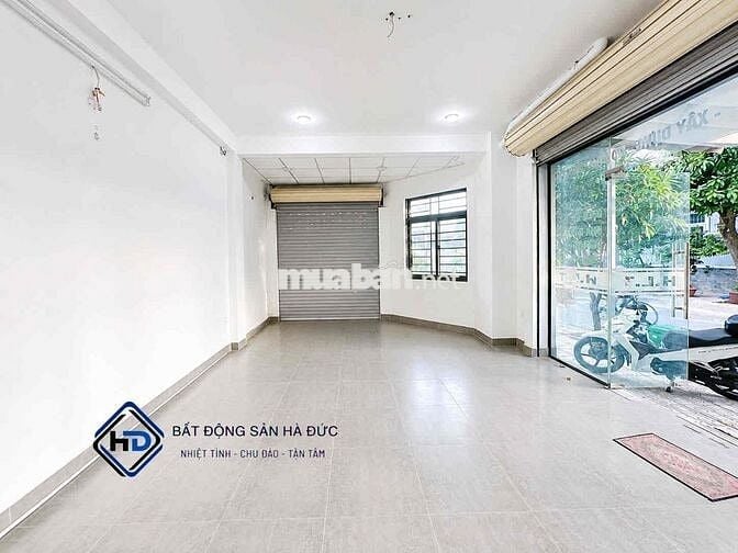Văn phòng 60m góc 2 mặt tiền thoáng mát gần UBND Quận 12