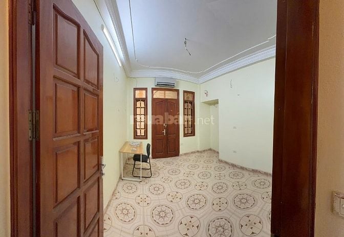 Cho hộ gia đình thuê nhà số 11 ngõ 166 phố Kim Mã, Ba Đình