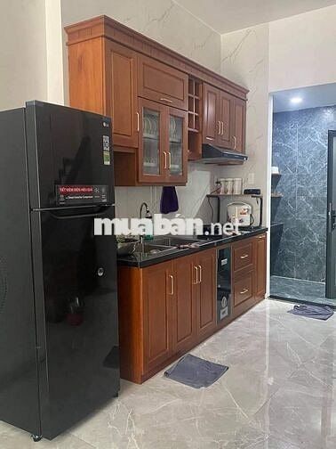 NHÀ 3 TẦNG 2PN 3WC GẦN CẦU SÔNG HÀN