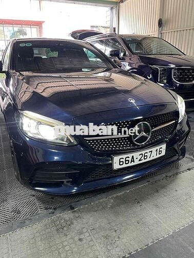 Mercedes-Benz C300 AMG 2019 Xanh cavansite