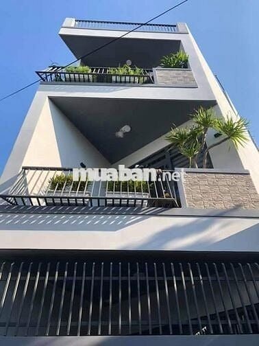 NHÀ 3 TẦNG 2PN 3WC GẦN CẦU SÔNG HÀN