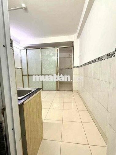 Phòng gần Chợ Tân Hương cho sinh viên Văn Hiến, Công Thương
