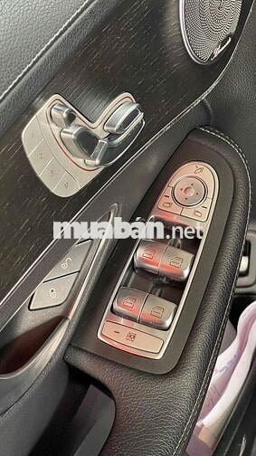 Mercedes-Benz C300 AMG 2019 Xanh cavansite
