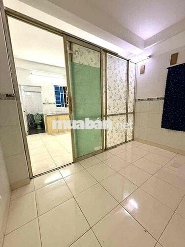 Phòng gần Chợ Tân Hương cho sinh viên Văn Hiến, Công Thương