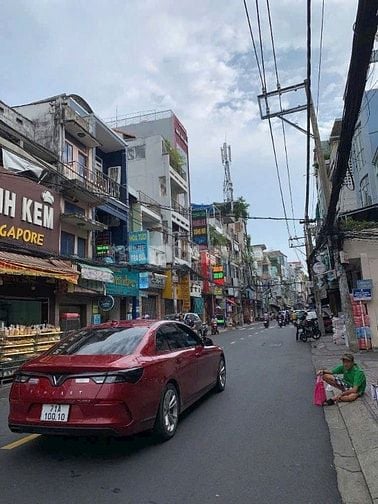 Bán nhà MT Hoàng hoa thám p12, tb vị trí đẹp, dt : 5x25m 1 lầu 32,5 ty