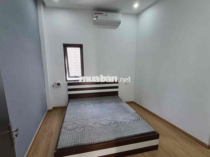 Cho thuê kiệt oto Lý Tự Trọng -Hải Châu 4 P/ngủ,4wc full nội thất