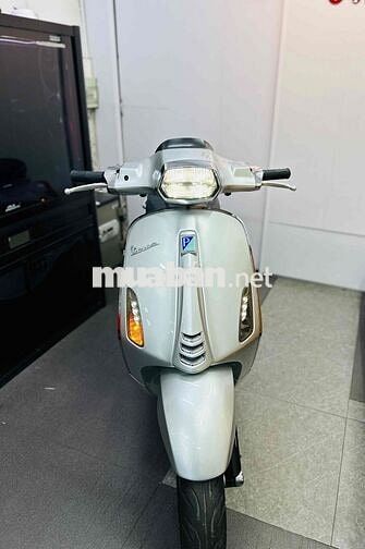Piaggio Vespa Sprint 125 2022 Bạc